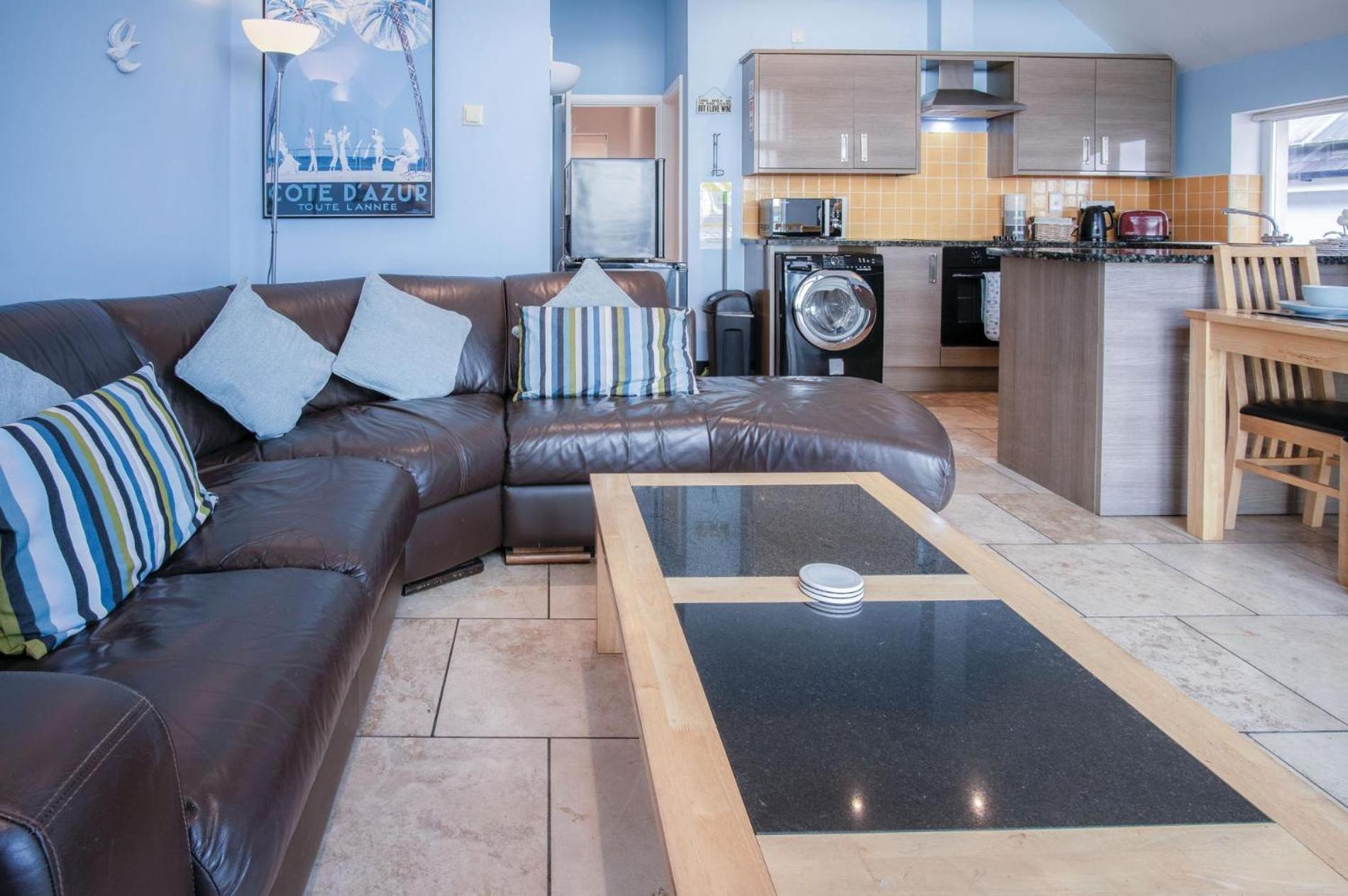 Ewyn Y Don - 2 Bedroom Apartment - Pendine Bagian luar foto