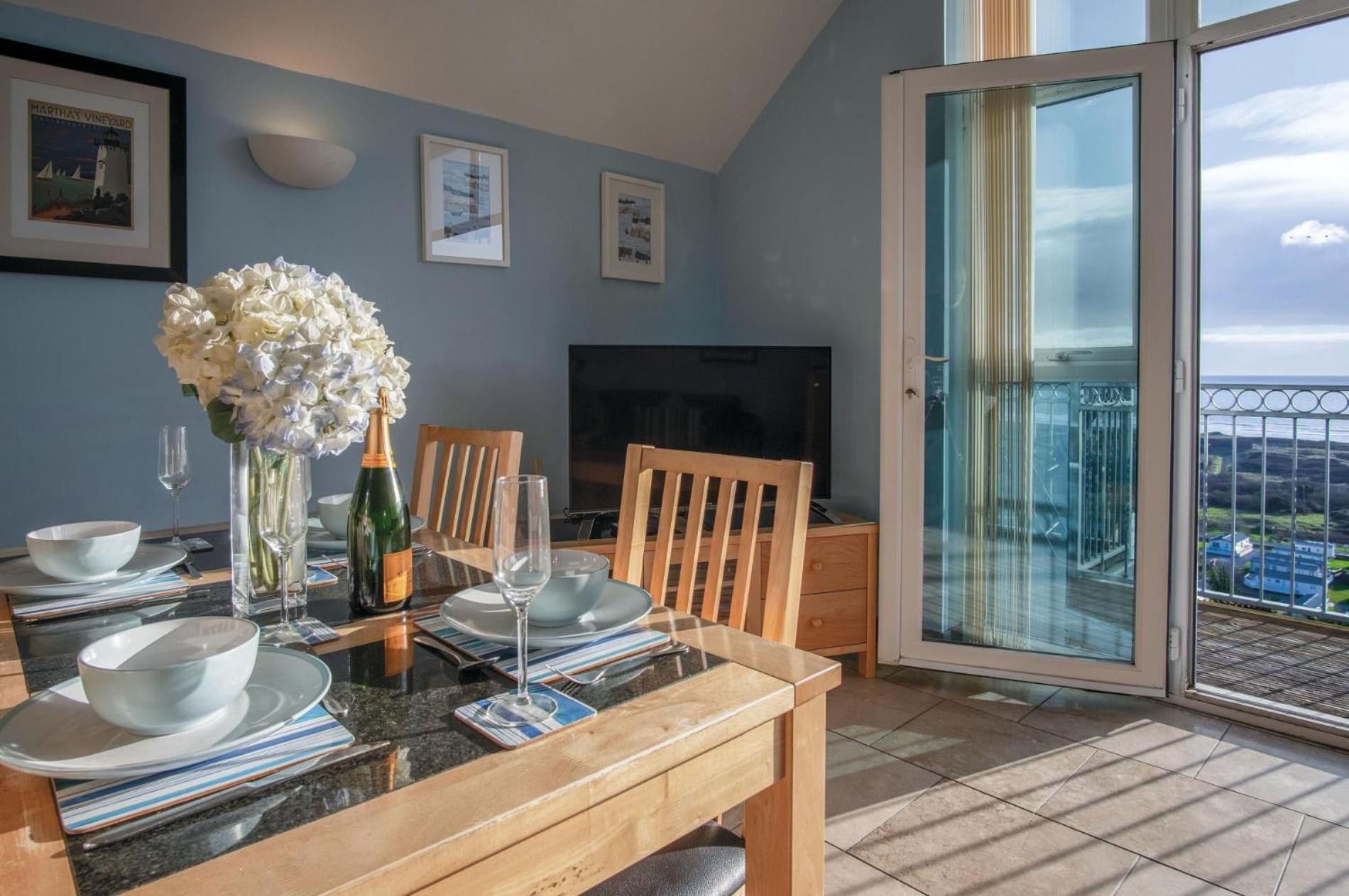 Ewyn Y Don - 2 Bedroom Apartment - Pendine Bagian luar foto