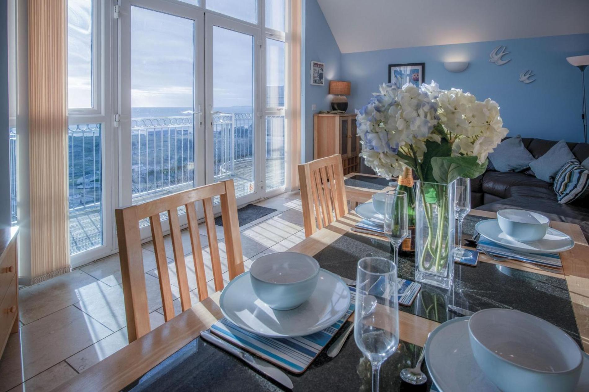 Ewyn Y Don - 2 Bedroom Apartment - Pendine Bagian luar foto